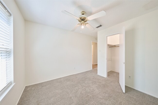 Building Photo - 21510 N Tangle Creek Ln