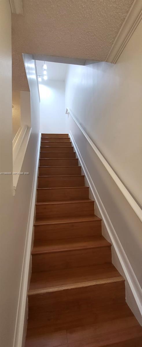 Building Photo - 2921 NE 185th St