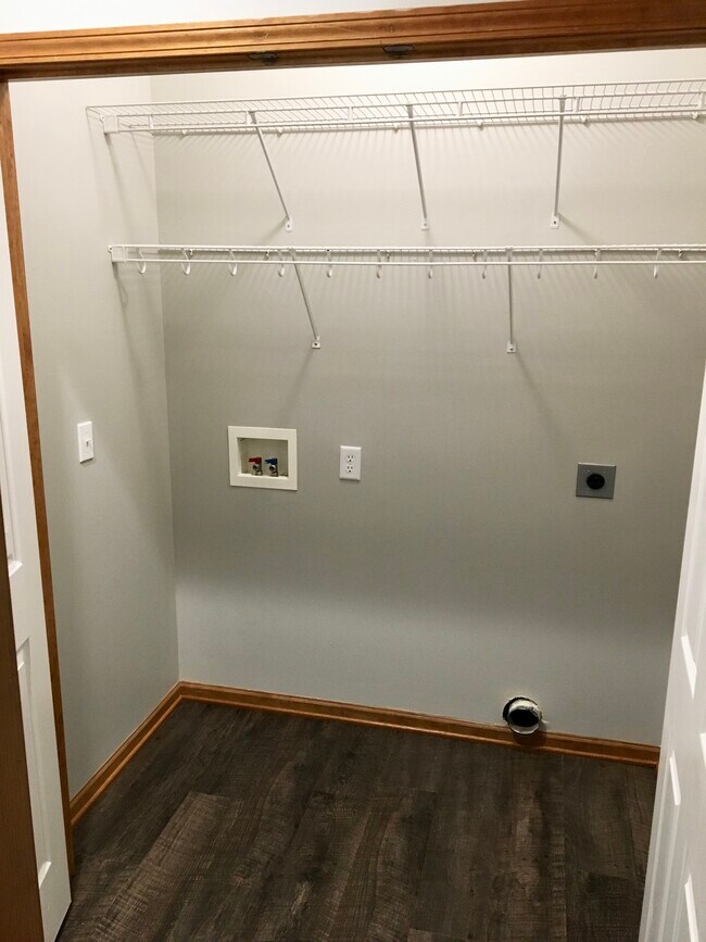 Building Photo - 23512 W 73rd St