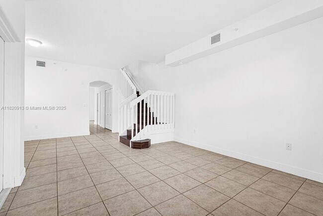 Building Photo - 8882 W Flagler St