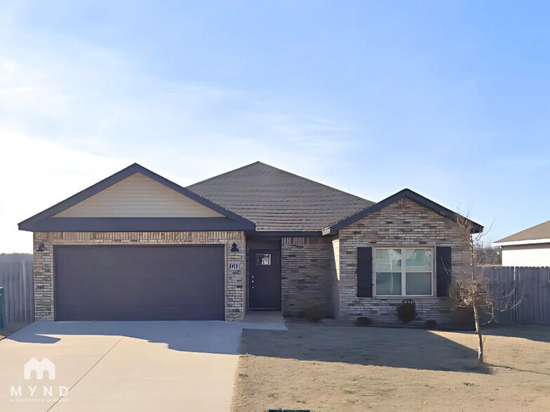 Primary Photo - 1241 Denver Dr