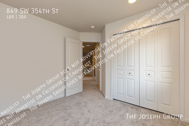 Building Photo - 849 SW 354th St