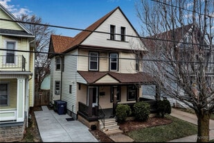 Building Photo - 24 Briggs Ave