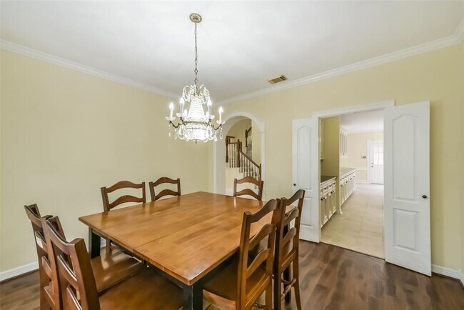 Building Photo - 1706 Galleon Oaks Dr