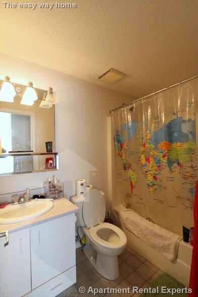 Building Photo - 175 Beacon St