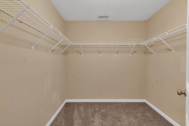 Building Photo - Welcome to Winstead Place!