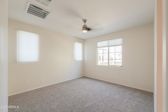 Building Photo - 1665 E Dogwood Ln