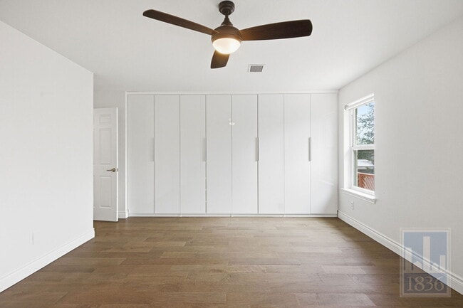 Building Photo - 9003 Scottish Pastures Dr