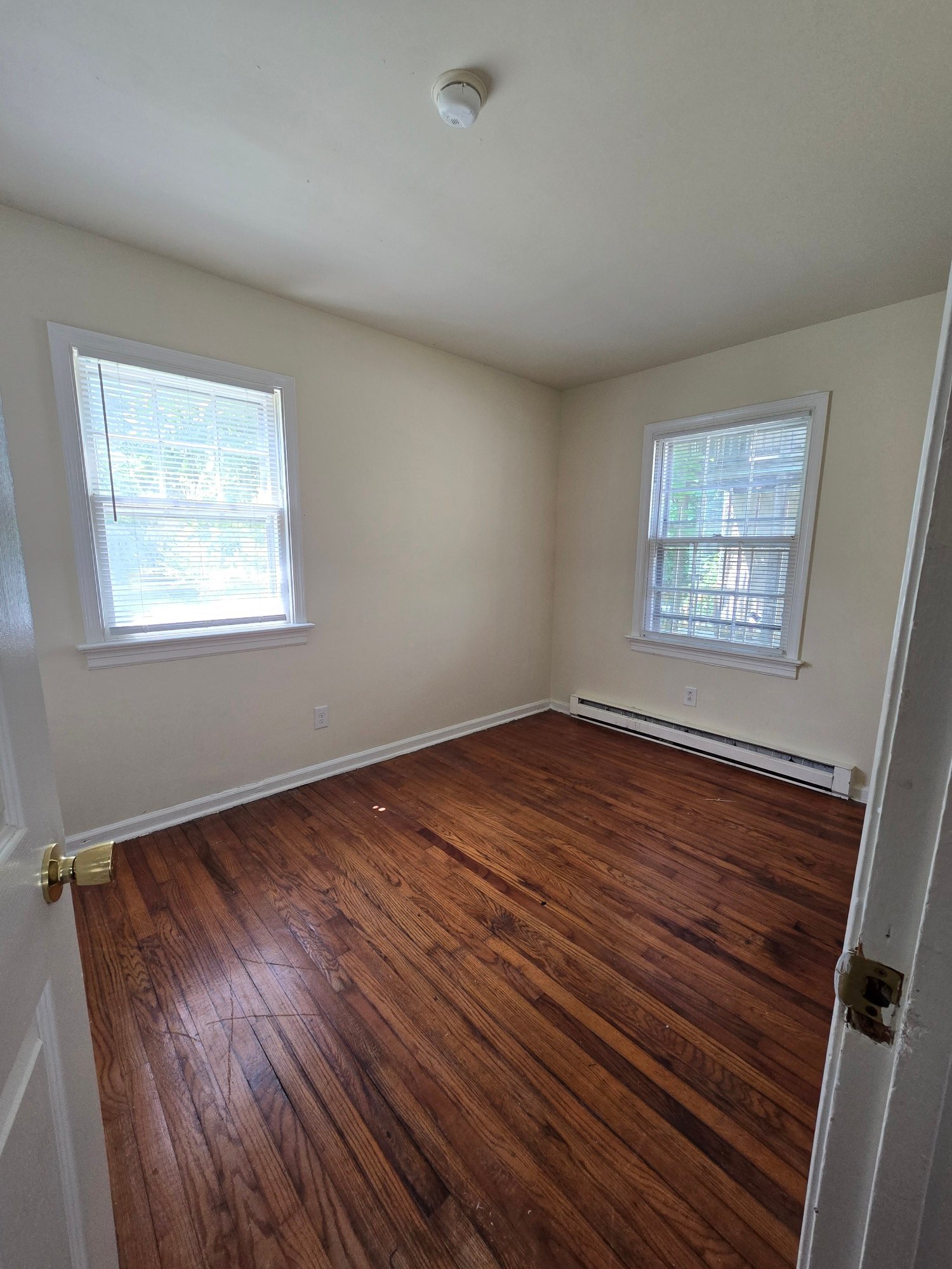 Building Photo - 2423 Whitcomb St