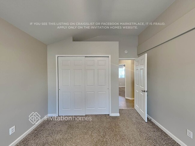 Building Photo - 240 Peck Ct