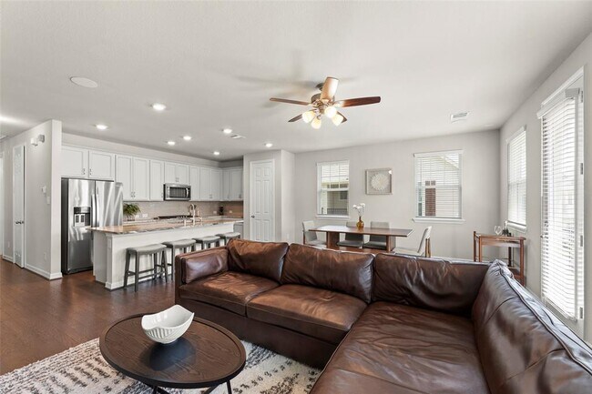 Building Photo - 9420 Caddo Ridge Ln
