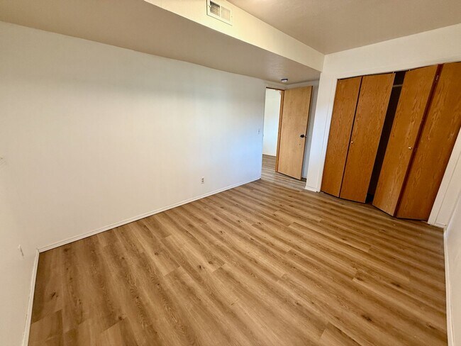 Building Photo - Remodeled 4 Bed 3 Bath Indian Trail Home w...