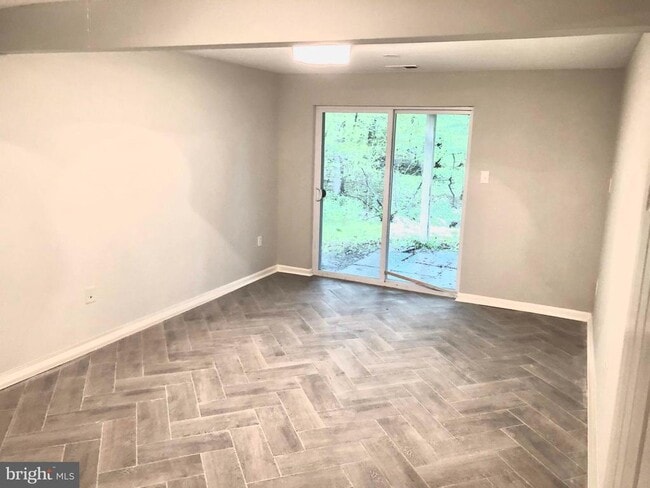 Building Photo - 1533 Casino Cir