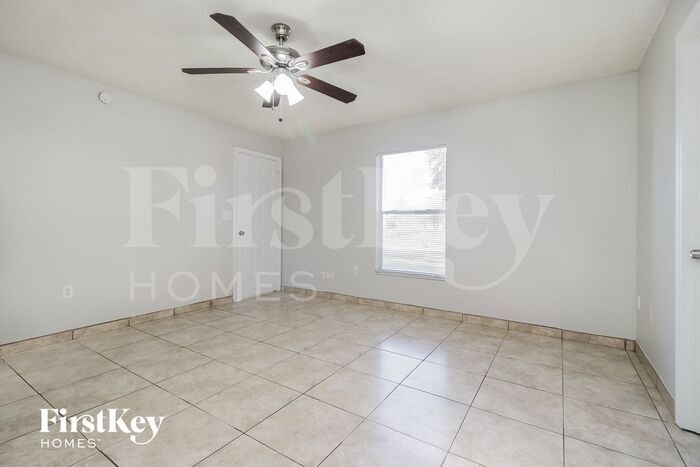 Building Photo - 315 Caen Ct