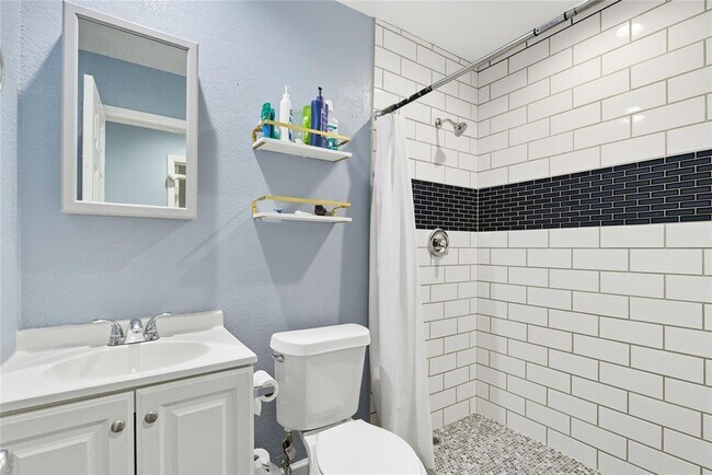 Building Photo - 5401 Agua Caliente Cove