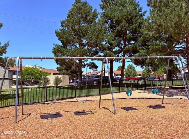 Building Photo - 3919 Clear Acre Ln