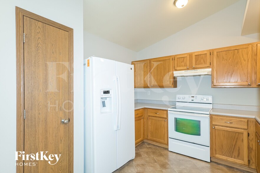 Building Photo - 710 Tobermory Ct