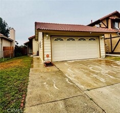 Building Photo - 24418 Electra Ct