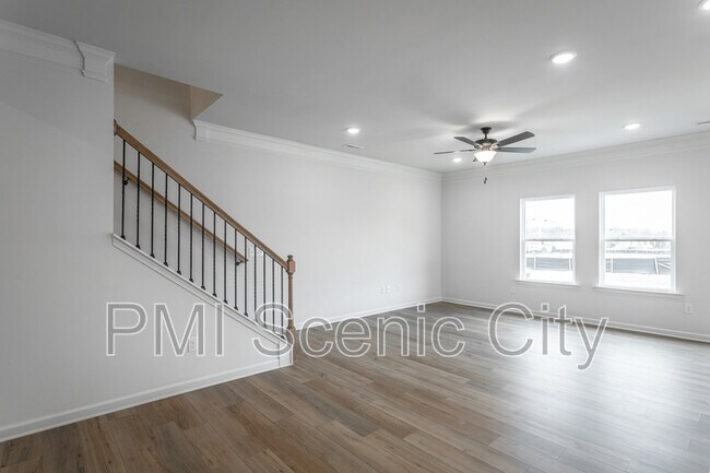 Building Photo - 9437 Cavalier Wy