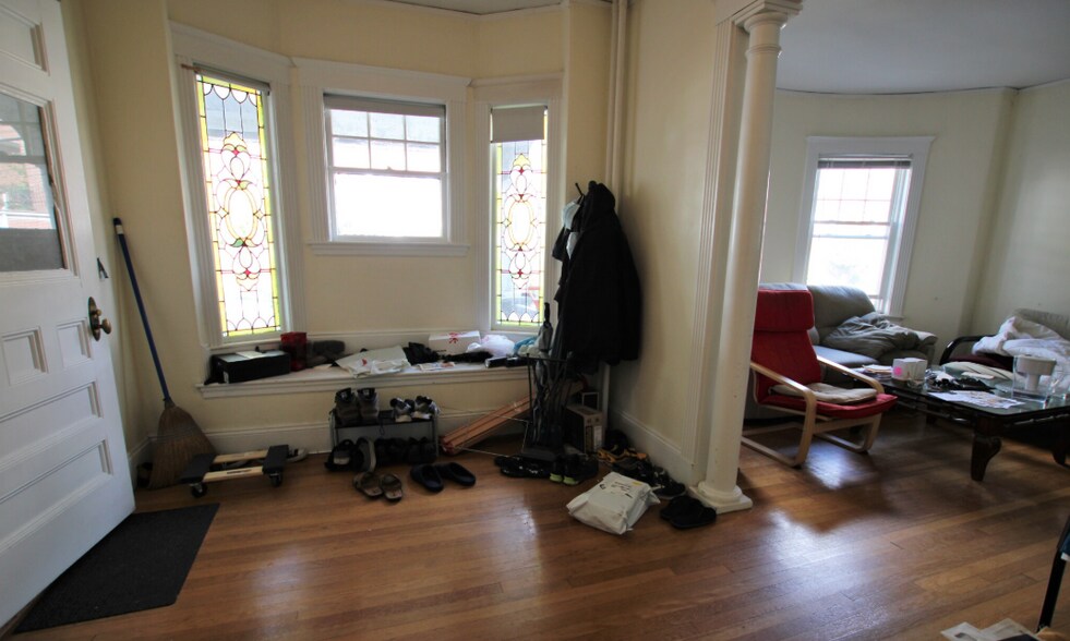Building Photo - 98 Westbourne Ter