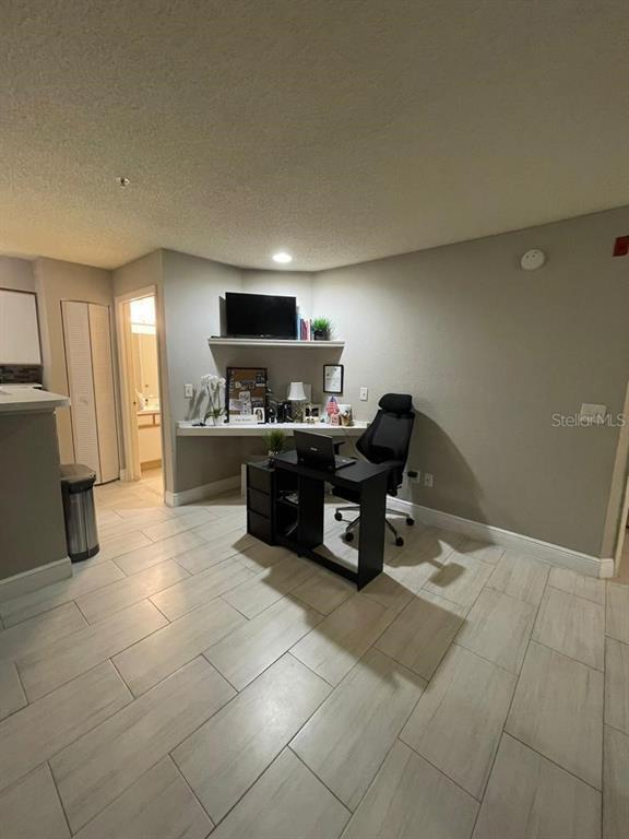 Building Photo - 2214 Grand Cayman Ct