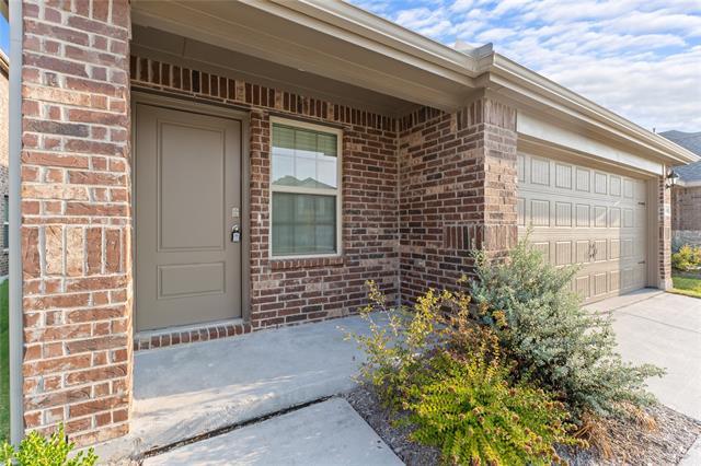 Building Photo - 1018 Stones Throw Dr
