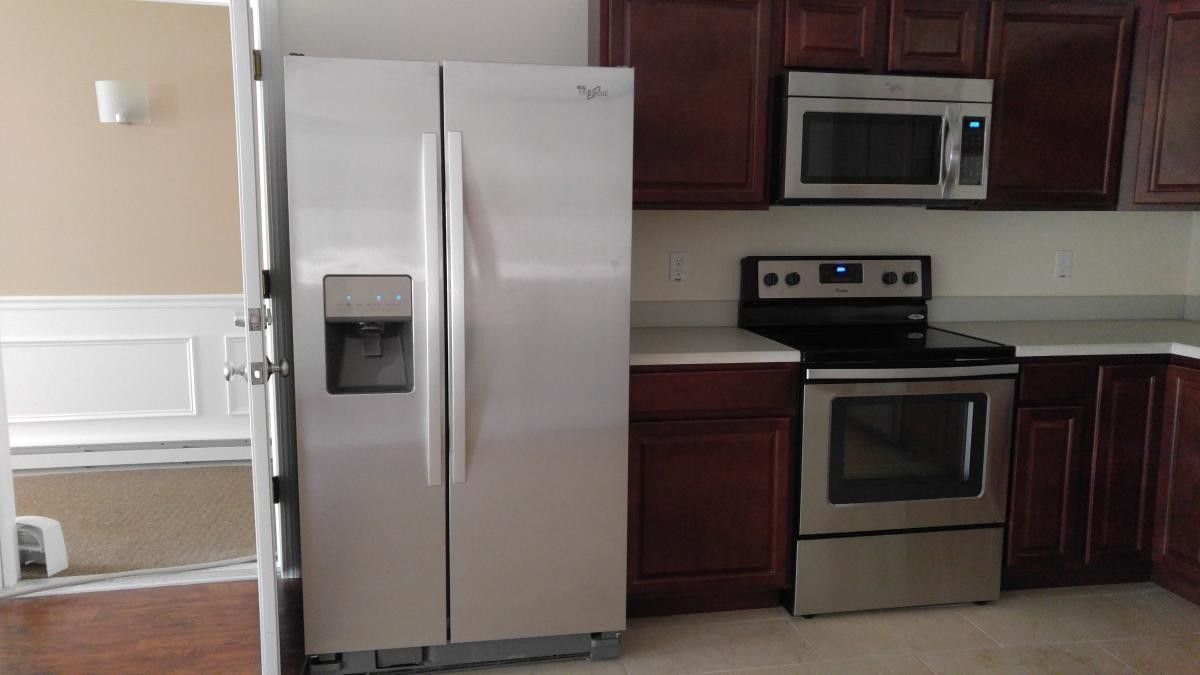 Kitchen - 62 Somersworth Rd