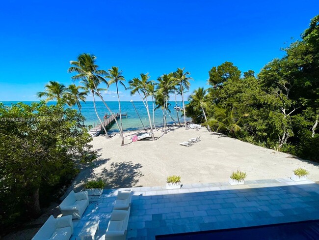 Building Photo - 96180 Overseas Hwy