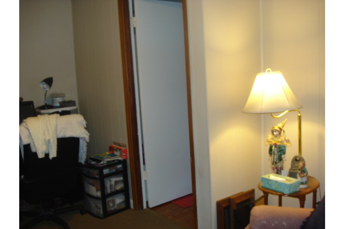 Building Photo - 117 Wilkes St