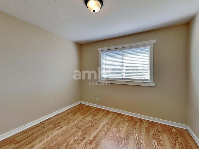 Building Photo - 1659 W 1065 S