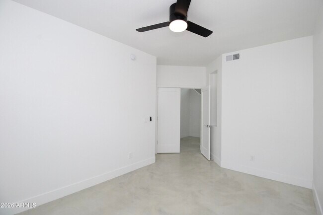 Building Photo - 15019 N 100th Way