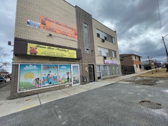 Primary Photo - 7201 S Western Ave