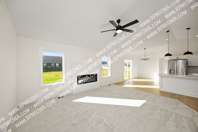 Building Photo - 209 12th Ct NW