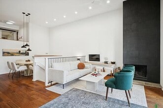 Building Photo - 2201 Wolf St