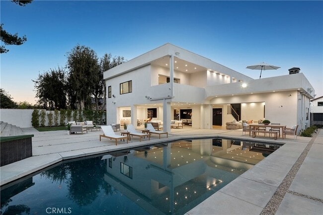 Building Photo - 4001 Coldstream Terrace