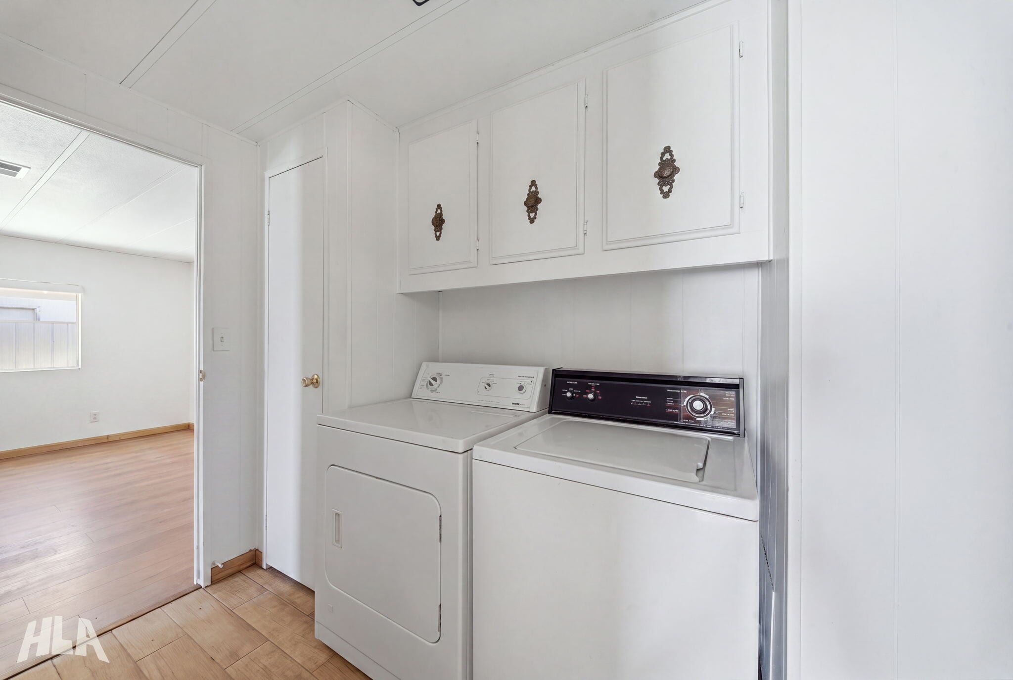 Building Photo - 10584 E Amber Dr