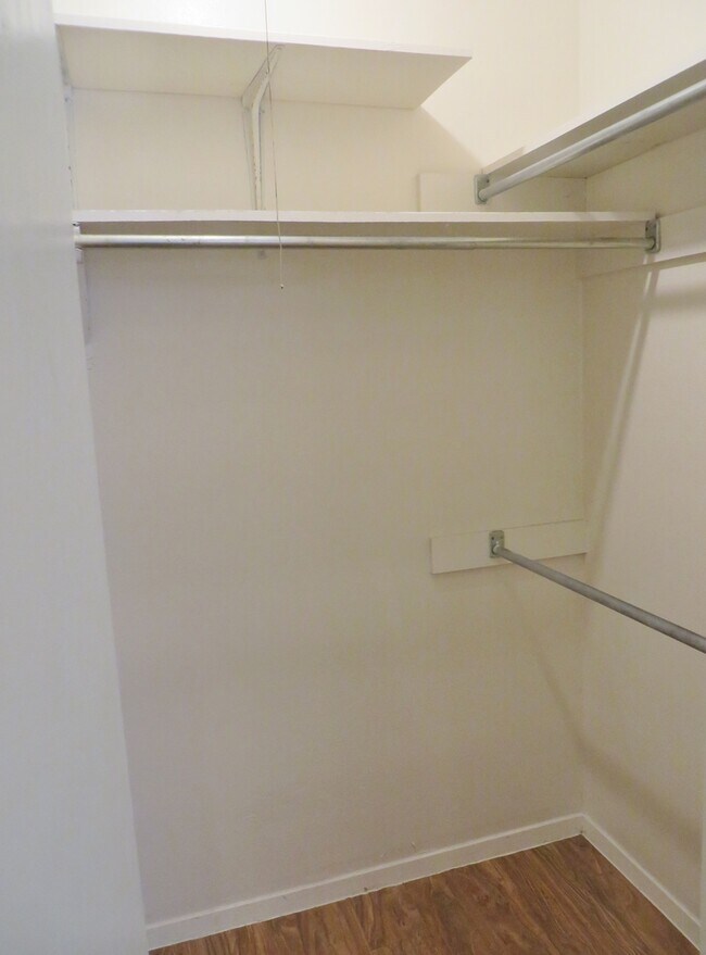 Building Photo - 3 Bedroom 2 Bathroom Georgetown Home