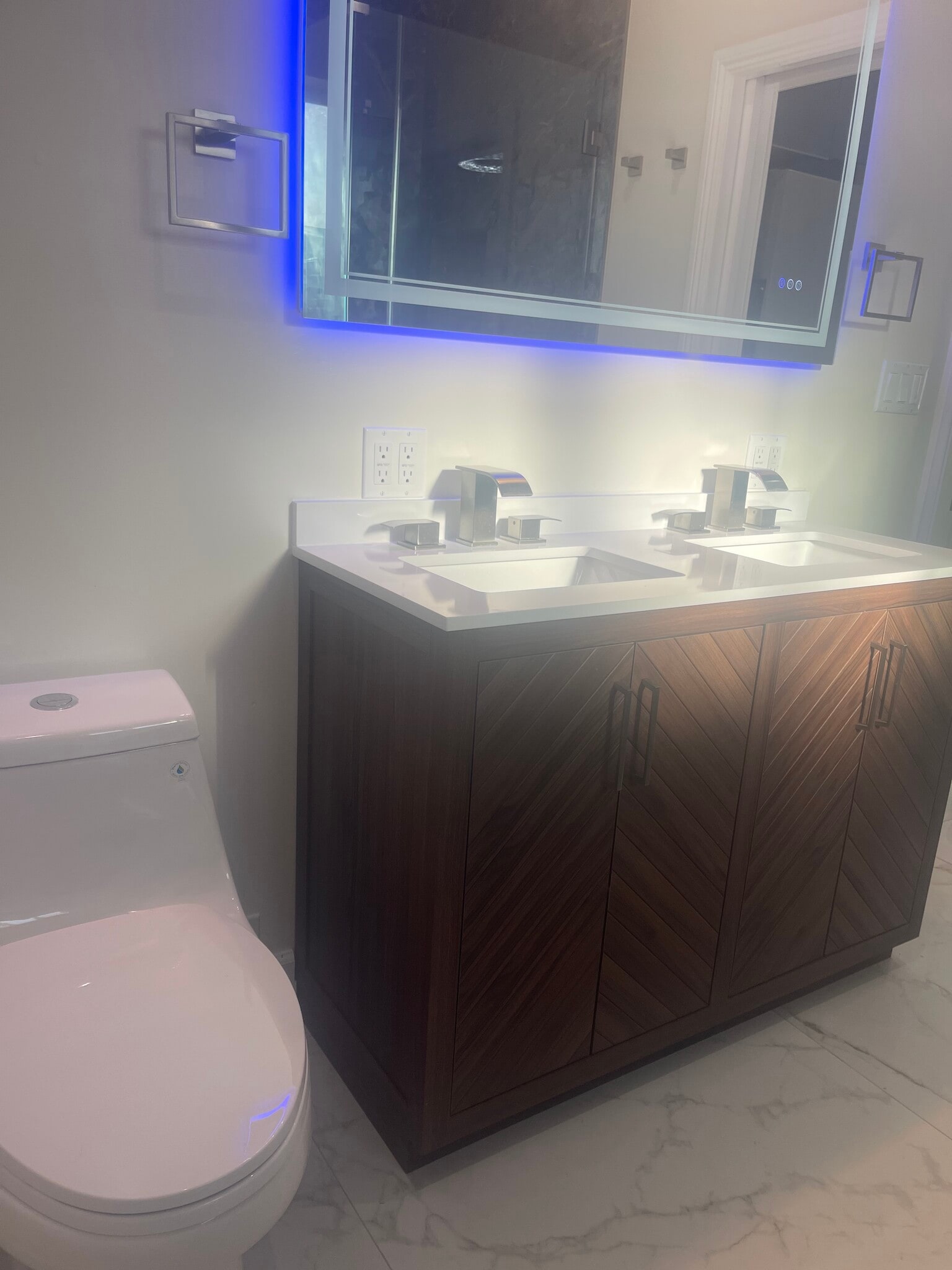 Double Sink Vanity - 1235 S Adams St