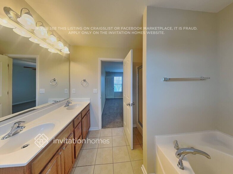 Building Photo - 4064 Clover Rd NW