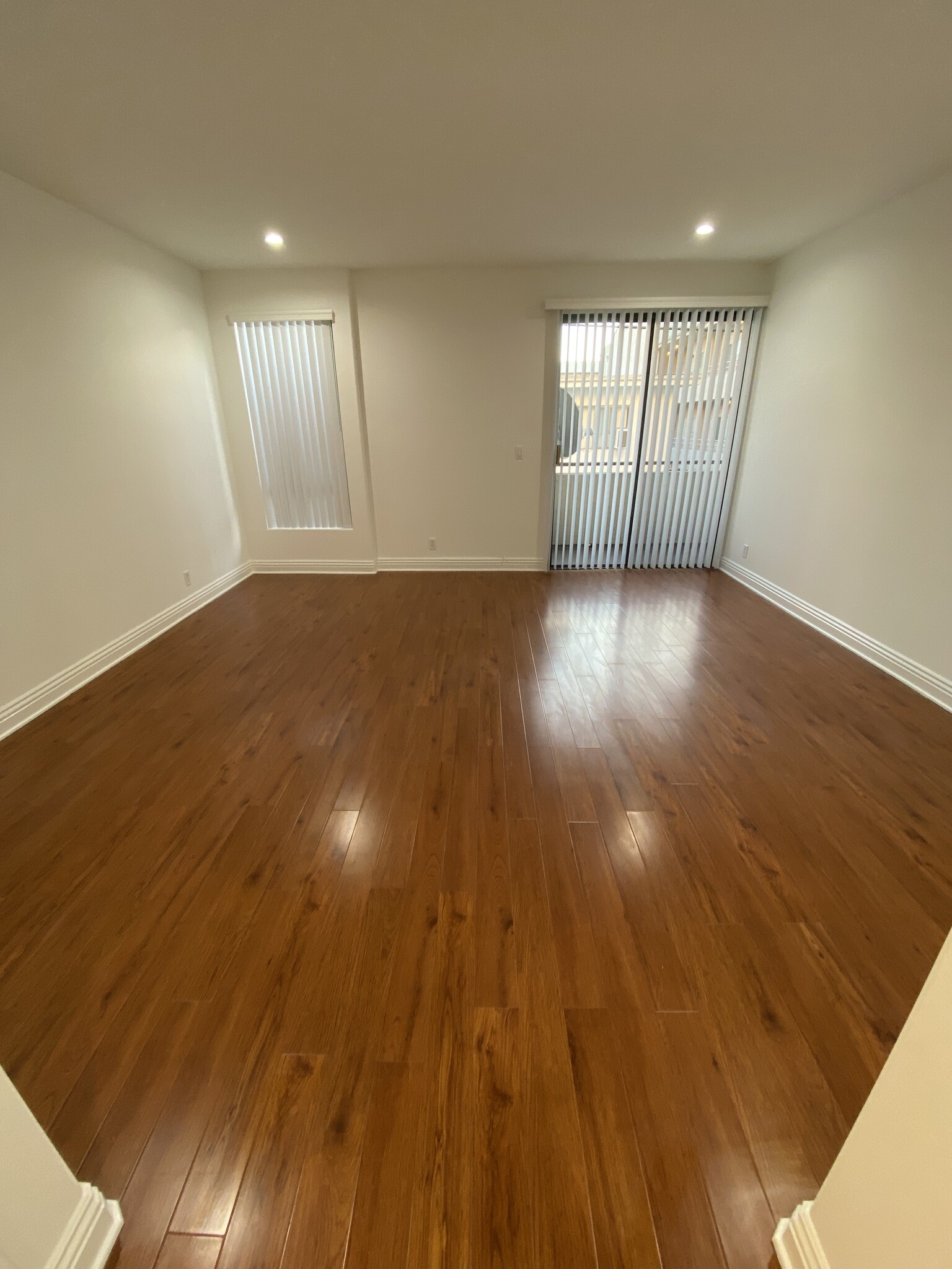 master bedroom - 910 S Bedford St