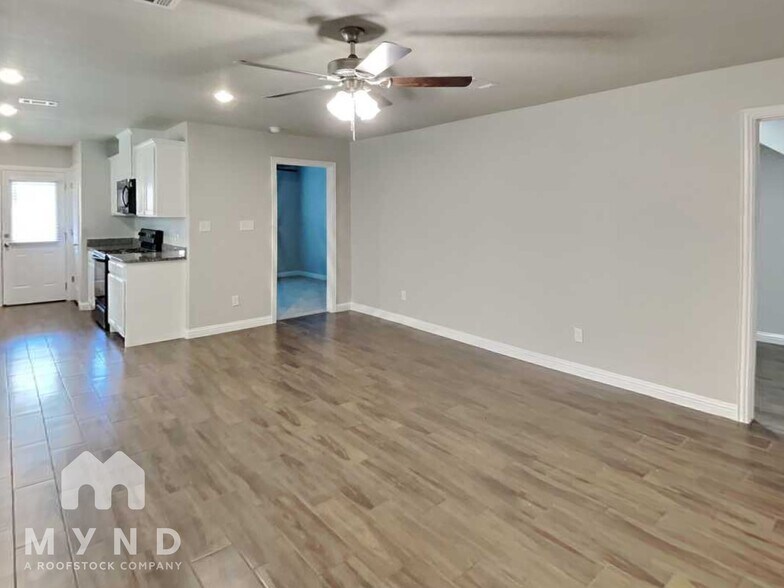 Building Photo - 741 Rolling Terrace Cir