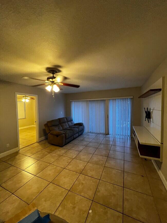 Living room - 7063 W Sunrise Blvd