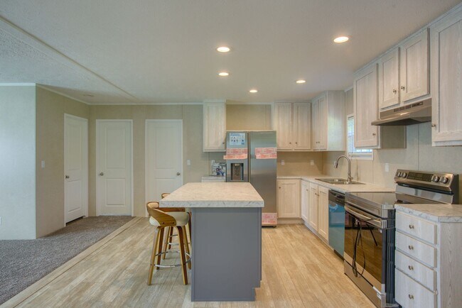 Building Photo - 1118 Old Tar Landing Rd