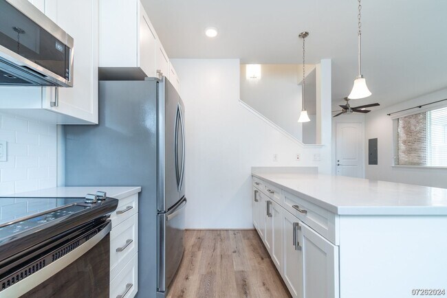 Building Photo - 3 Bed 2.5 Bath home in Koa Ridge