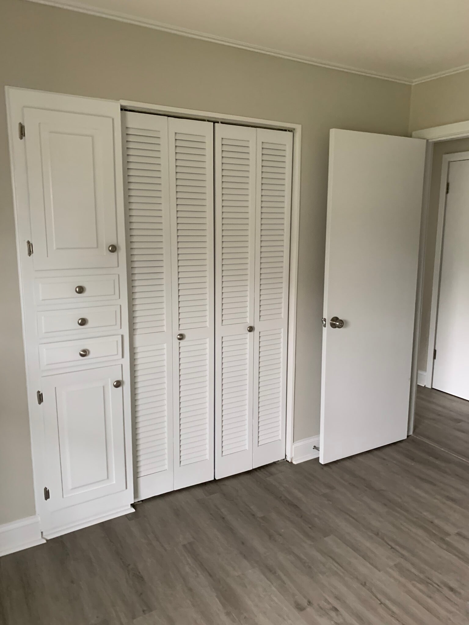 Bedroom 1 Closets - 10804 Coffman Ave