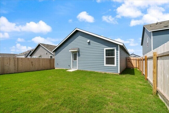 Building Photo - 300 Twilight Breeze Wy