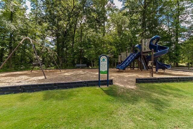 Building Photo - 710 Navan Ln