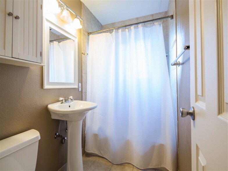 Bath - 2101 S Ogden St