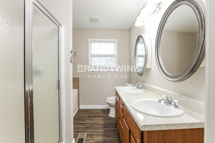 Building Photo - 208 West Bridge Dr