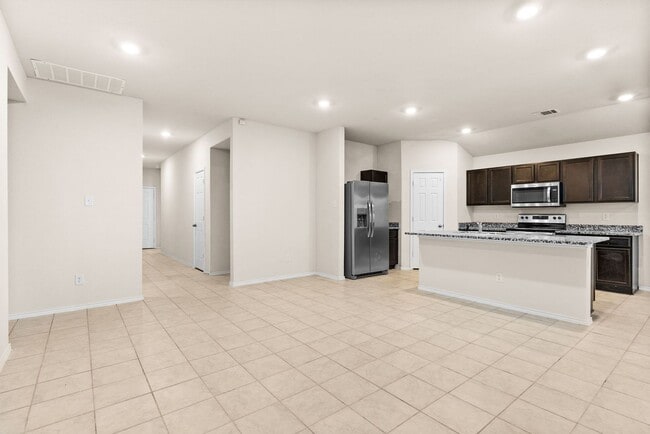 Building Photo - 9506 Murandy Dr